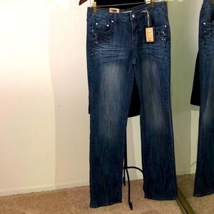 Free Shipping: Earl Jean size 10 NWT